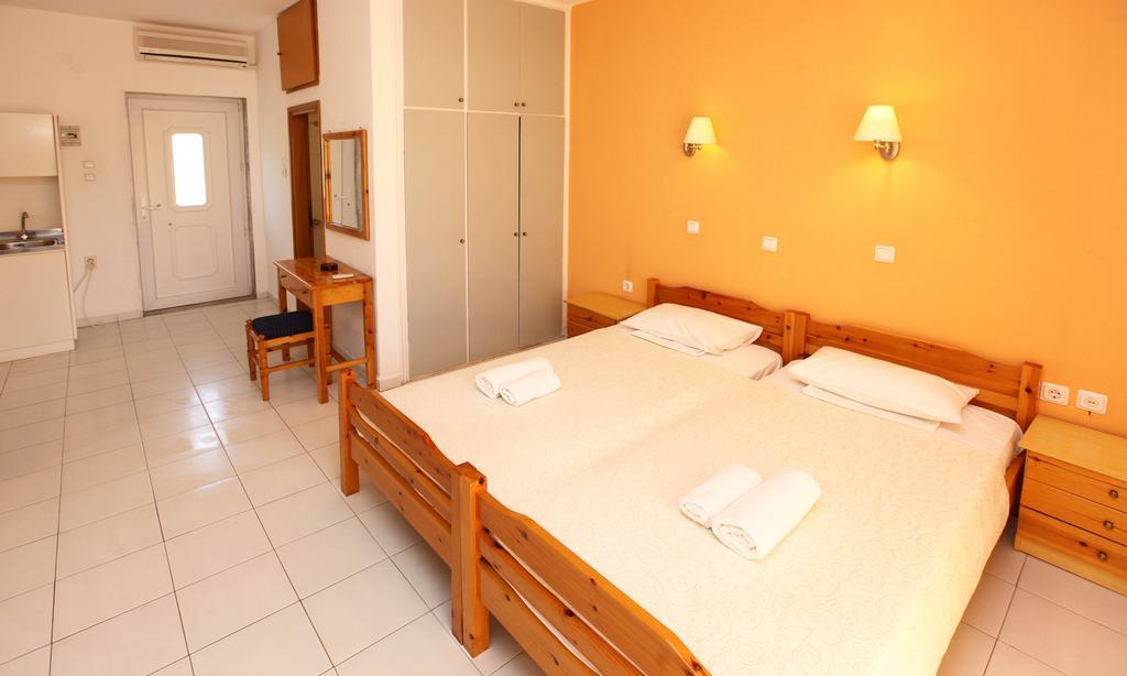 Amarilia Aparthotel Skala Rachoni  Ngoại thất bức ảnh