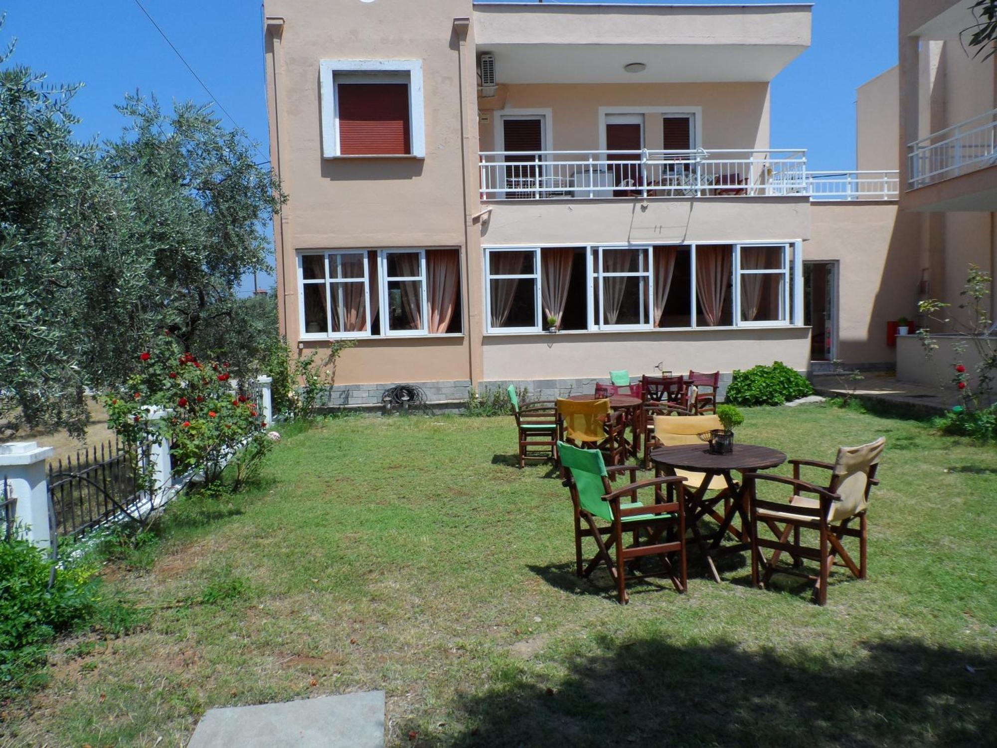 Amarilia Aparthotel Skala Rachoni  Ngoại thất bức ảnh