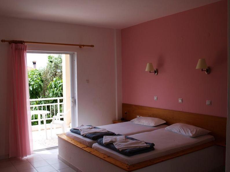 Amarilia Aparthotel Skala Rachoni  Phòng bức ảnh