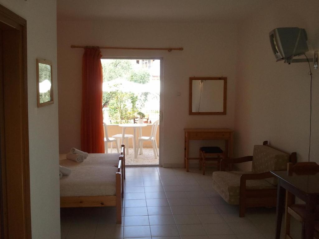 Amarilia Aparthotel Skala Rachoni  Ngoại thất bức ảnh